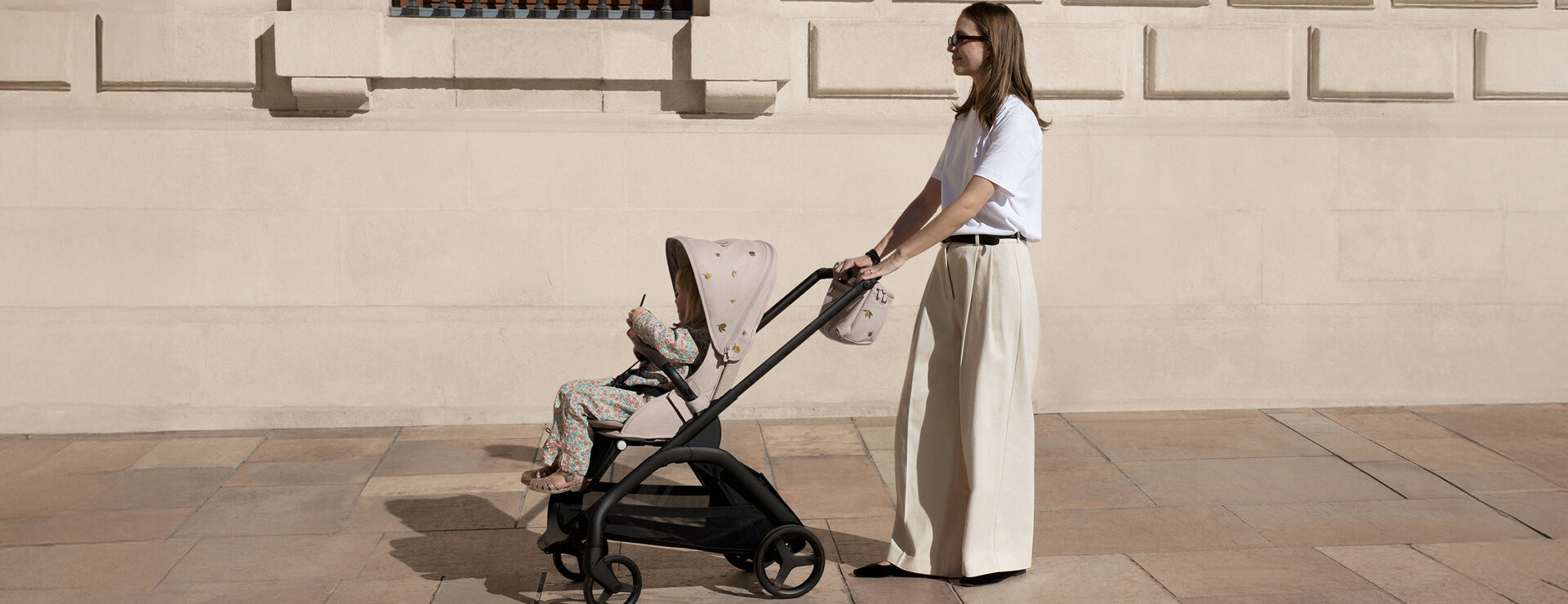 Voorkant -Bugaboo Dragonfly seat kongesslojd taupe lifestyle desktop