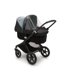 Bugaboo Fox/Lynx/Cameleon High Performance Regenhoes Black -Bugaboo large jpg 230540zw01 bgb fox2 raincover 1